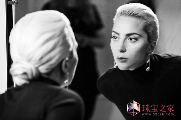 Lady Gaga 代言蒂芙尼Hardwear系列珠宝